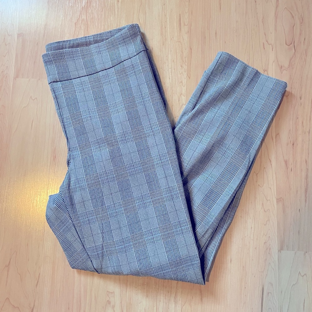 Van Heusen Woman’s Pants 💕
